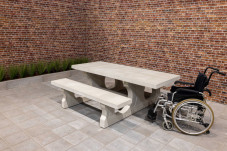 Picnic table Standard Natural Concrete Wheelchair accessible